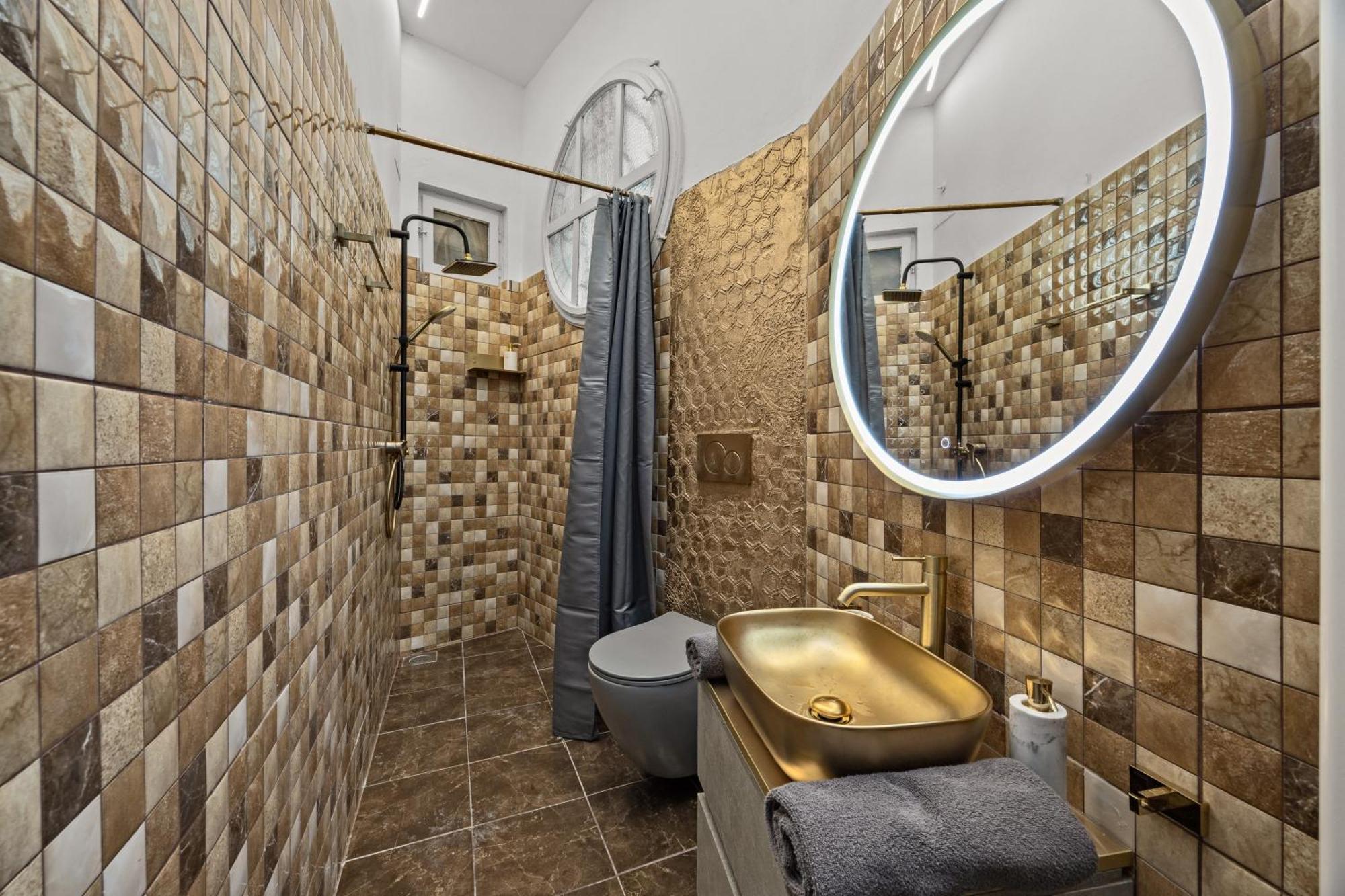Villa Muenz Luxurious Residence بولا المظهر الخارجي الصورة